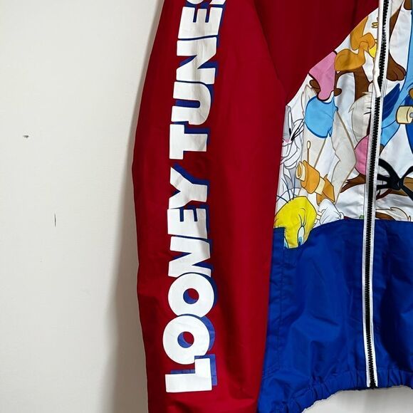 New COLOURBLOCK LOONEY TUNES JACKET IN RED BLUE Men’s M Womens L - Picture 6 of 8